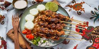 Sate Ayam 5 + Lontong 1